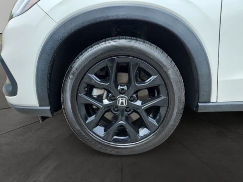 Used 2023 Honda HR-V Sport image 14