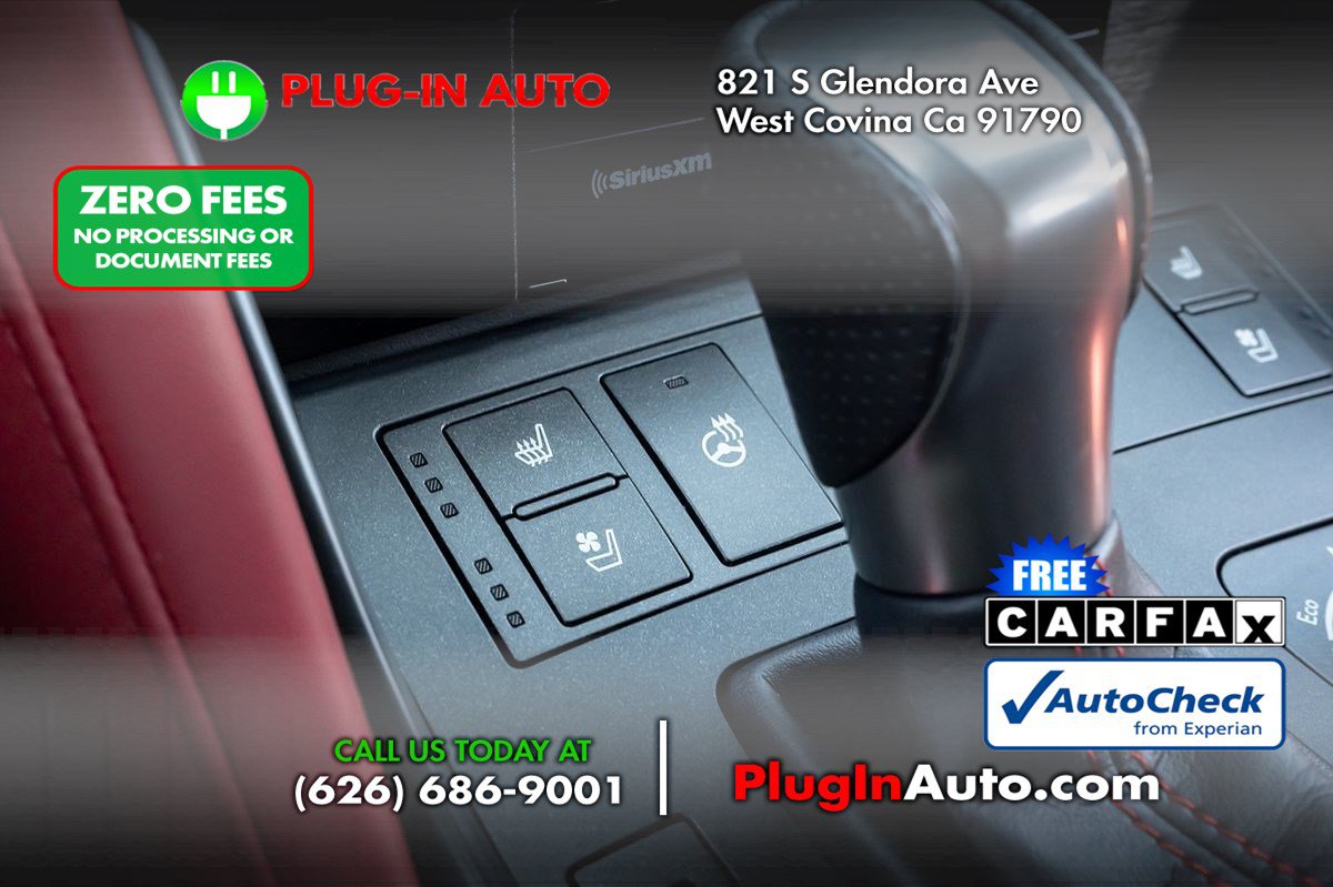 Used 2023 Lexus IS 500 w/ Accessory Package RWD image 29