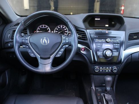 Used 2016 Acura ILX FWD image 10
