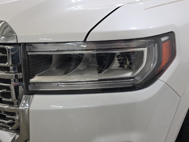 Used 2021 GMC Acadia Denali w/ Denali Technology Package AWD/4WD image 28
