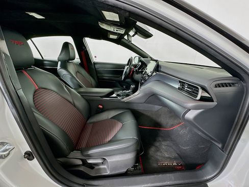 Used 2021 Toyota Camry TRD w/ TRD Package w/JBL Audio image 29