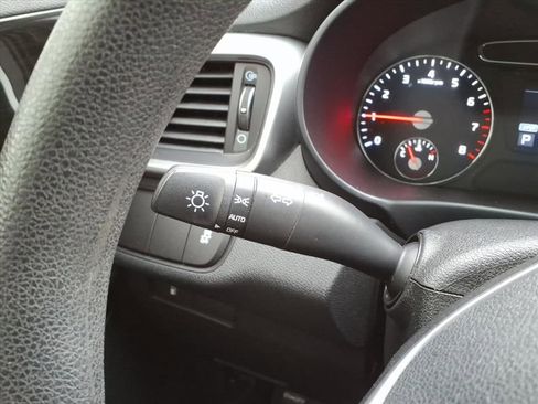 Used 2020 Kia Sorento L image 33