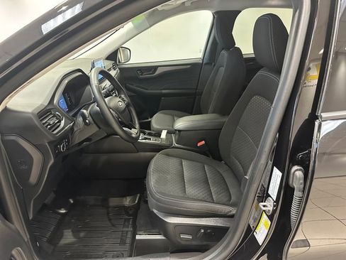 Used 2023 Ford Escape Active AWD/4WD image 5