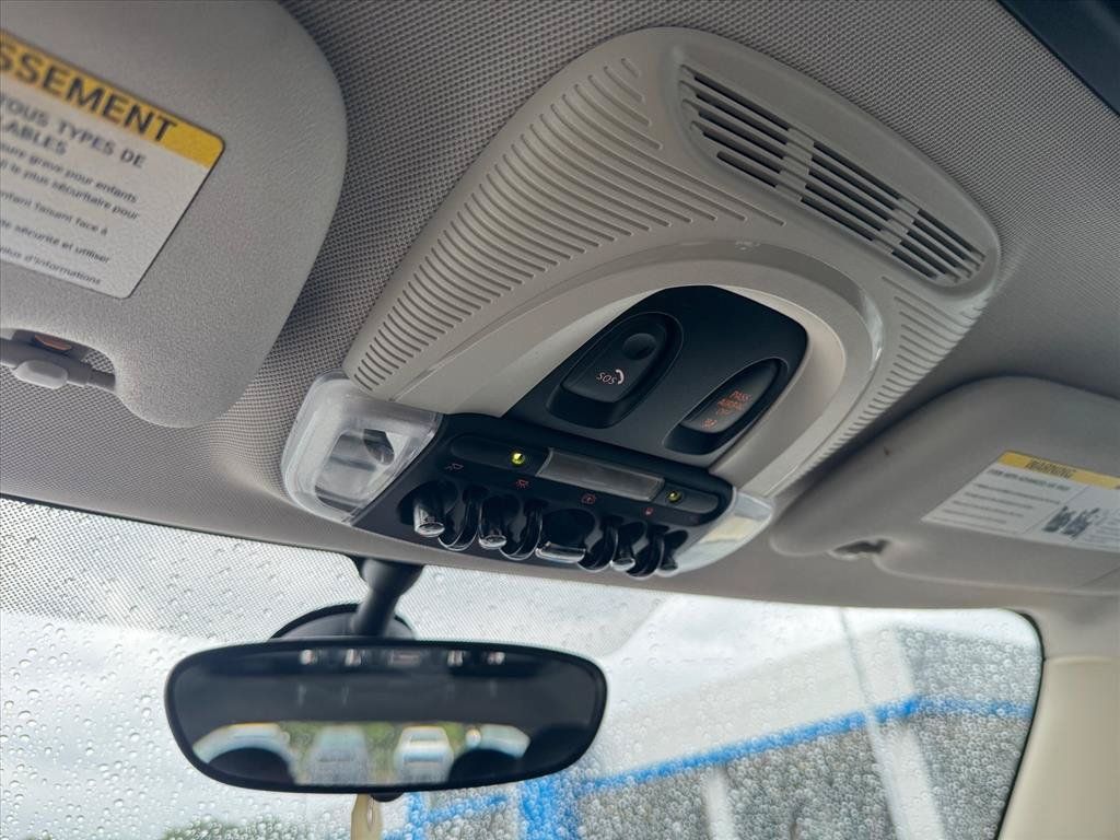 Used 2019 MINI Cooper 2-Door Hardtop FWD image 24
