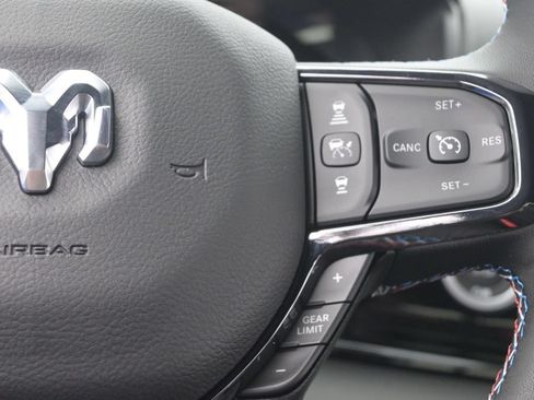 New 2026 RAM 1500 Laramie AWD/4WD image 29
