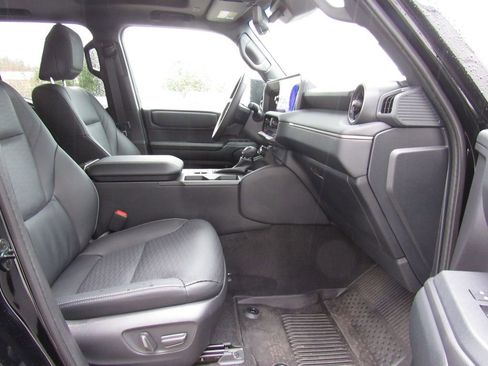 Used 2026 Toyota Land Cruiser w/ Premium Package image 18