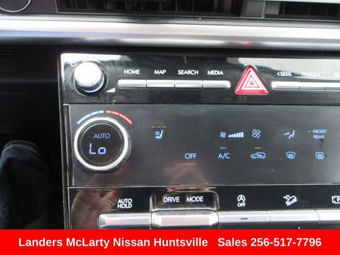 Used 2025 Hyundai Santa Fe SEL image 21