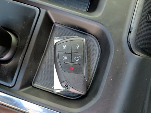 Used 2023 GMC Sierra 1500 SLT w/ SLT Premium Package AWD/4WD image 55