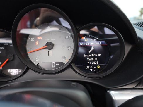 Used 2017 Porsche 718 Boxster S RWD image 31