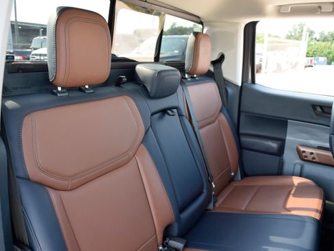 Used 2022 Ford Maverick Lariat w/ Lariat Luxury Package FWD image 22