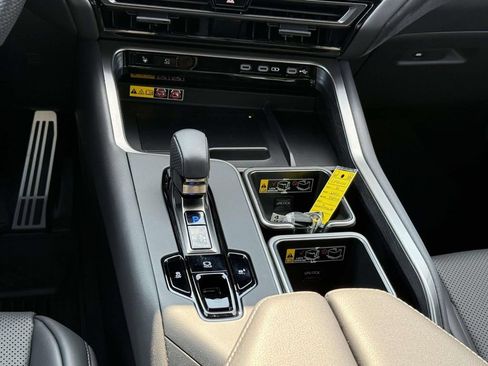 Used 2026 Lexus TX 500h AWD image 20