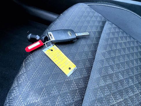 Used 2018 Kia Rio S image 13