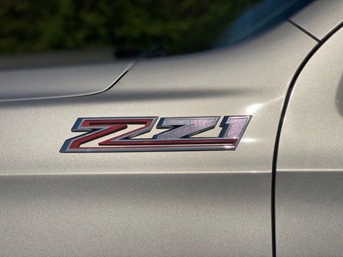 Used 2024 Chevrolet Tahoe 4WD image 11