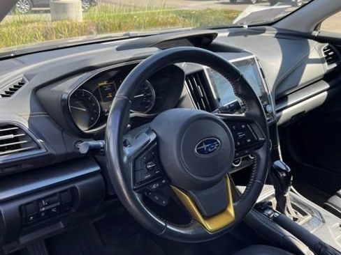 Used 2021 Subaru Crosstrek 2.5i Sport w/ Moonroof Package AWD/4WD image 6