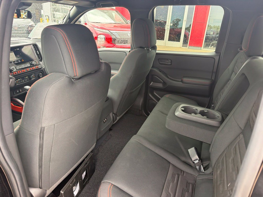 Used 2026 Nissan Frontier PRO-4X w/ Tow Package AWD/4WD image 16