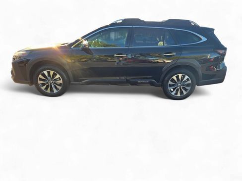 Used 2024 Subaru Outback Touring XT image 7