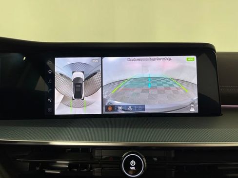 Used 2025 Nissan Murano Platinum w/ Cargo Package AWD/4WD image 27