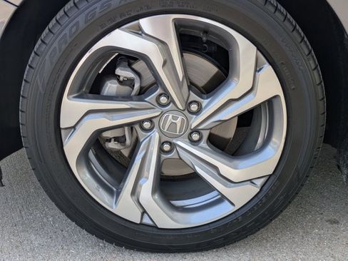 Used 2019 Honda Accord EX-L image 9