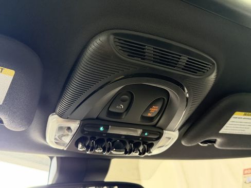 Used 2023 MINI Cooper S FWD image 15