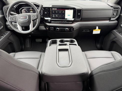 New 2026 GMC Sierra 2500 SLT image 7