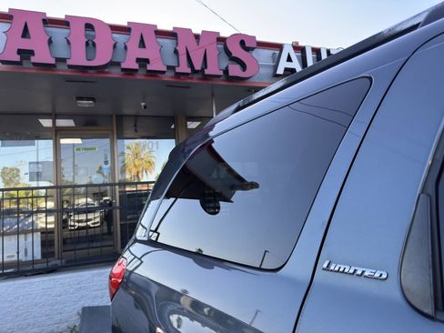Used 2008 Toyota Sequoia Limited AWD/4WD image 19