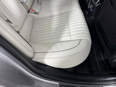 Used 2024 Genesis G70 3.3T Advanced image 30