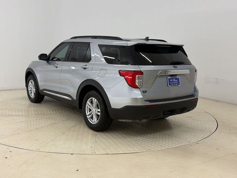 Certified 2021 Ford Explorer XLT w/ Class III Trailer Tow Package AWD/4WD image 3