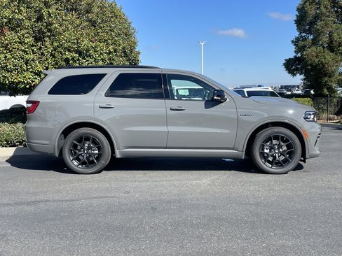 New 2026 Dodge Durango GT image 7