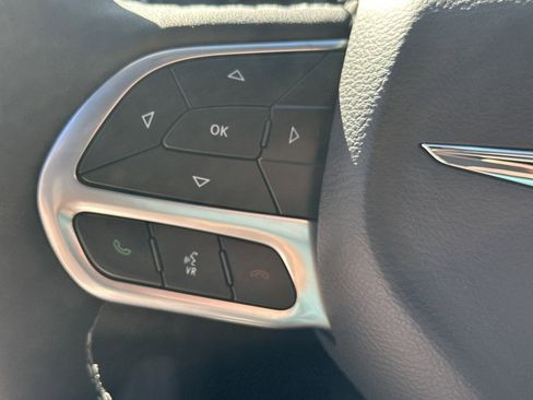 New 2026 Chrysler Pacifica Limited FWD image 28