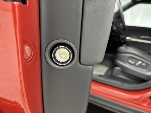 Used 2024 Rivian R1S Adventure image 32