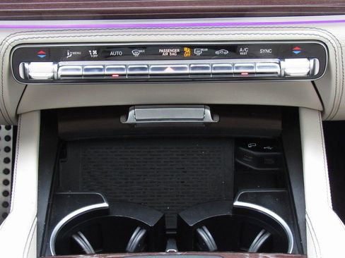 Certified 2023 Mercedes-Benz GLS 450 4MATIC image 36