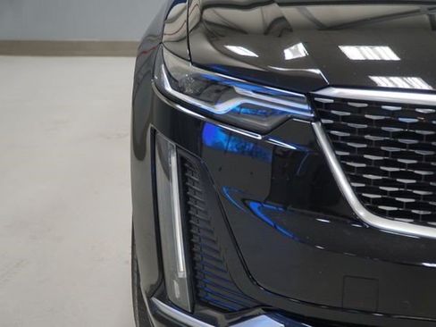 Certified 2024 Cadillac XT6 Luxury w/ LPO, Floor Liner Package AWD/4WD image 9