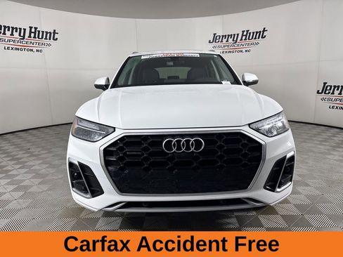 Used 2023 Audi Q5 2.0T Premium Plus w/ Premium Plus Package image 3