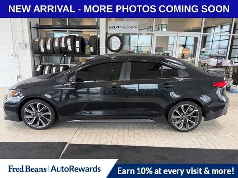 Used 2021 Toyota Corolla SE FWD image 4