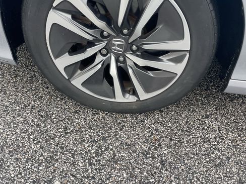 Used 2019 Honda Accord EX-L image 13