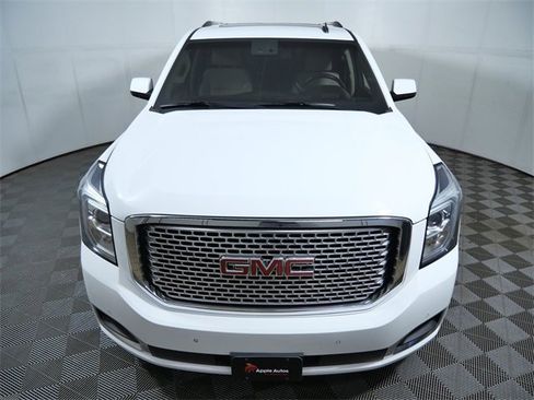 Used 2015 GMC Yukon Denali w/ Touring Package image 4