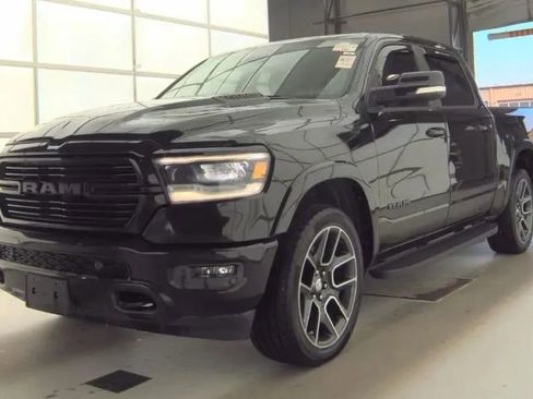 Used 2019 RAM 1500 Laramie AWD/4WD image 1