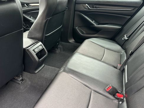 Used 2022 Honda Accord Sport image 25