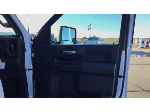 New 2026 Chevrolet Silverado 2500 Custom w/ Custom Convenience Package image 17