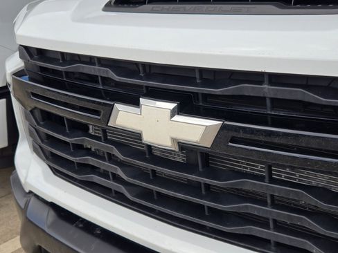 Used 2024 Chevrolet Silverado 3500 W/T w/ WT Convenience Package AWD/4WD image 4