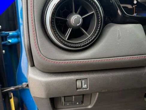 Used 2023 Chevrolet Colorado Z71 w/ Z71 Convenience Package 2 image 16