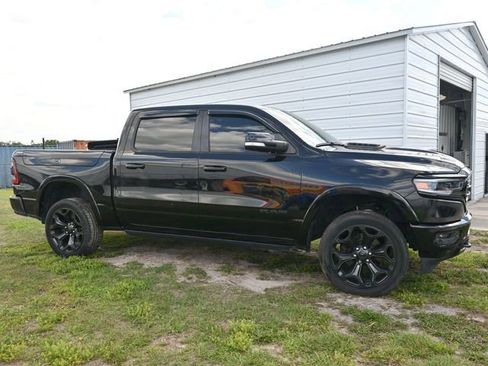 Used 2020 RAM 1500 Limited w/ Black Appearance Package image 21