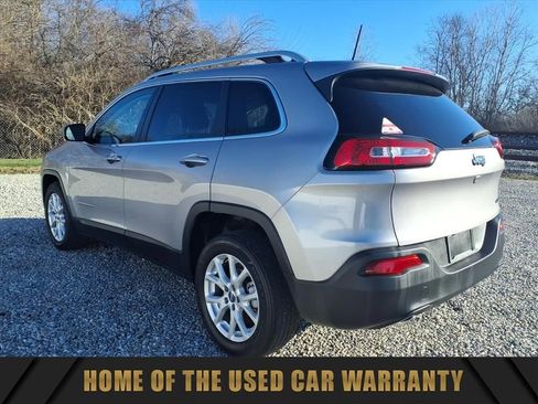 Used 2018 Jeep Cherokee Latitude Plus image 7