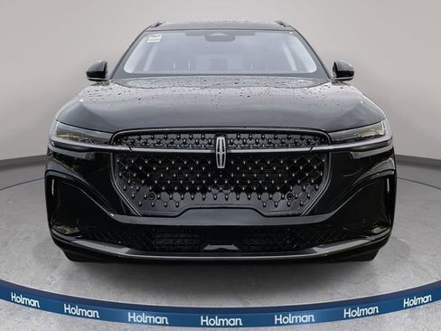 New 2026 Lincoln Nautilus Reserve image 2