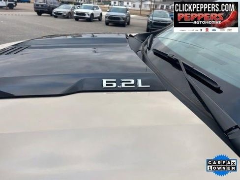 Used 2022 Chevrolet Silverado 1500 ZR2 image 4