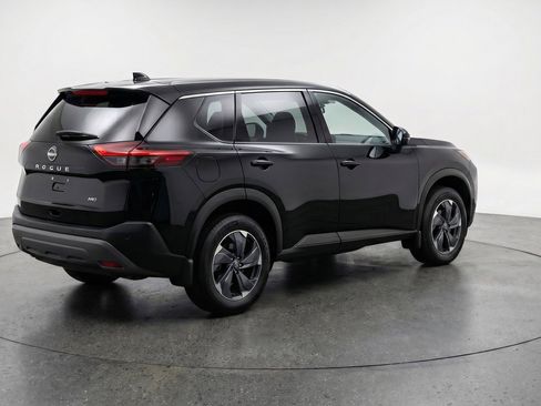 Used 2025 Nissan Rogue SV FWD image 9