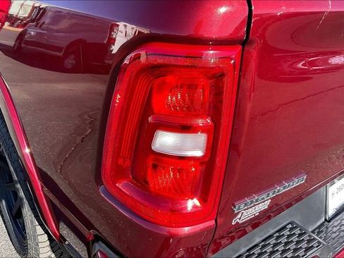 Used 2025 RAM 1500 Big Horn AWD/4WD image 33