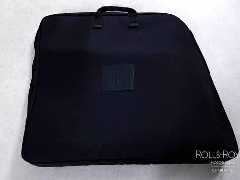 Used 2019 Rolls-Royce Dawn RWD image 30