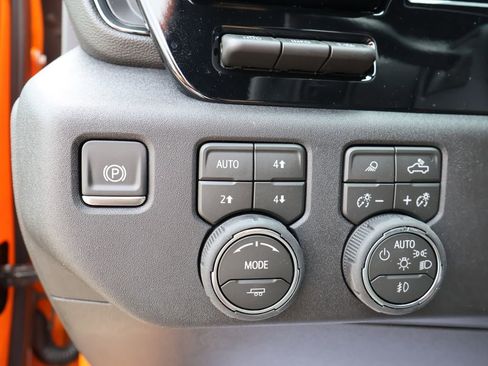 New 2026 Chevrolet Silverado 2500 ZR2 w/ ZR2 Bison Edition AWD/4WD image 13
