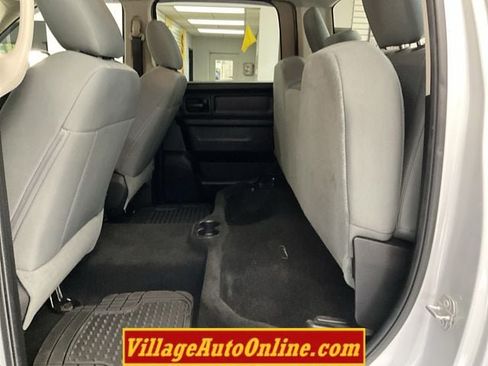 Used 2016 RAM 1500 Express AWD/4WD image 24